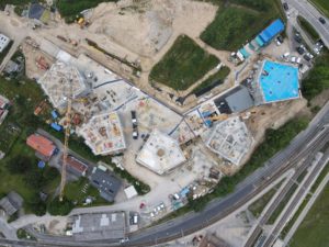 Concours_architecte-paysagiste_logments_Vallorbe_Le_Day_Rivieira_Vaudoise_Alpes_lac Léman_best_view_construction_parc_urbain_Aire_de_jeux_3_prix_arbres_piscine_parking_grilles_gazon_bâtiment_lands&urban_architecture_meilleur_architecte_Architecture_durable_écologie_développement_durable_Commune